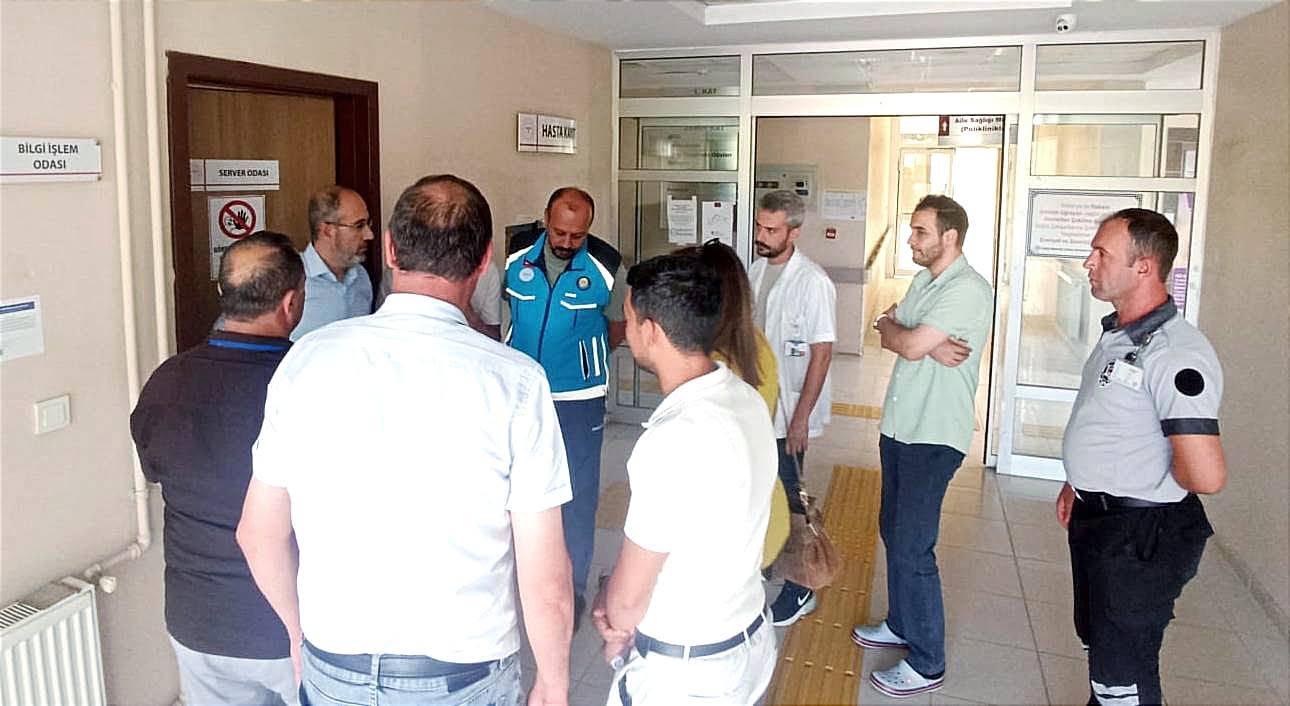 Dr. Öztürk, Çobanlar'da İncelemelerde Bulundu