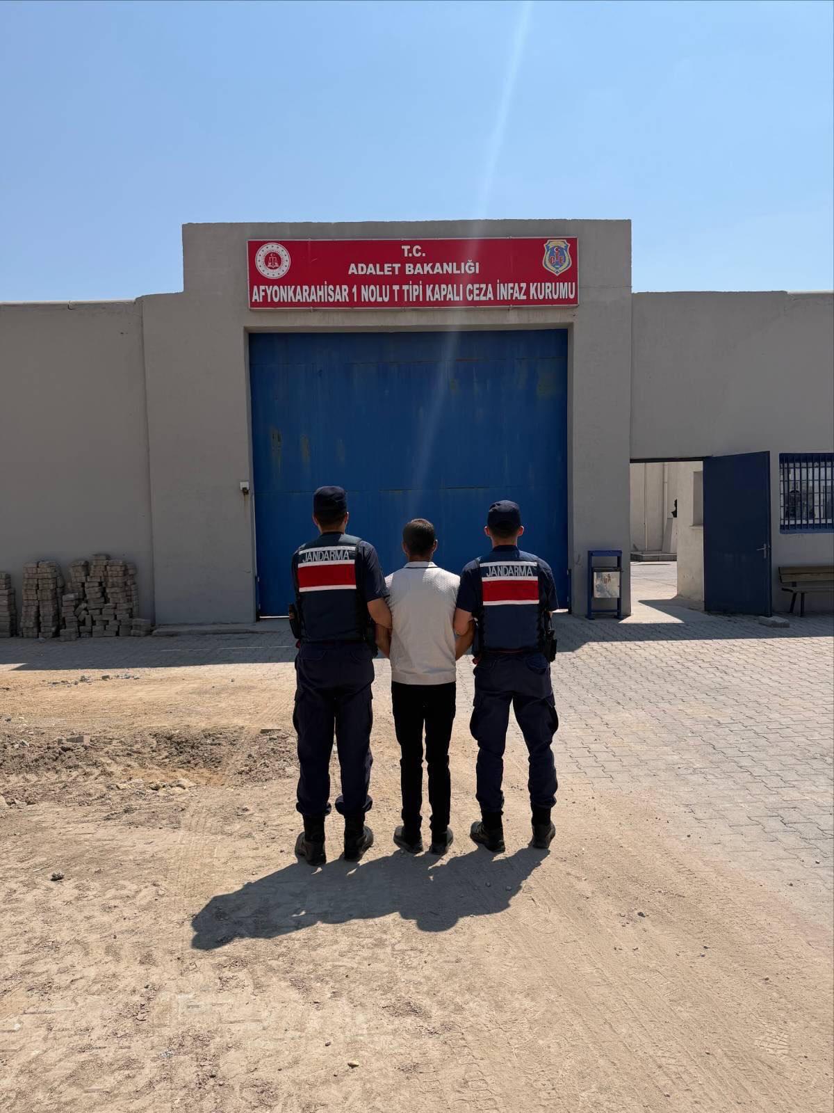Aranan Şahıs Salar'da Yakalandı