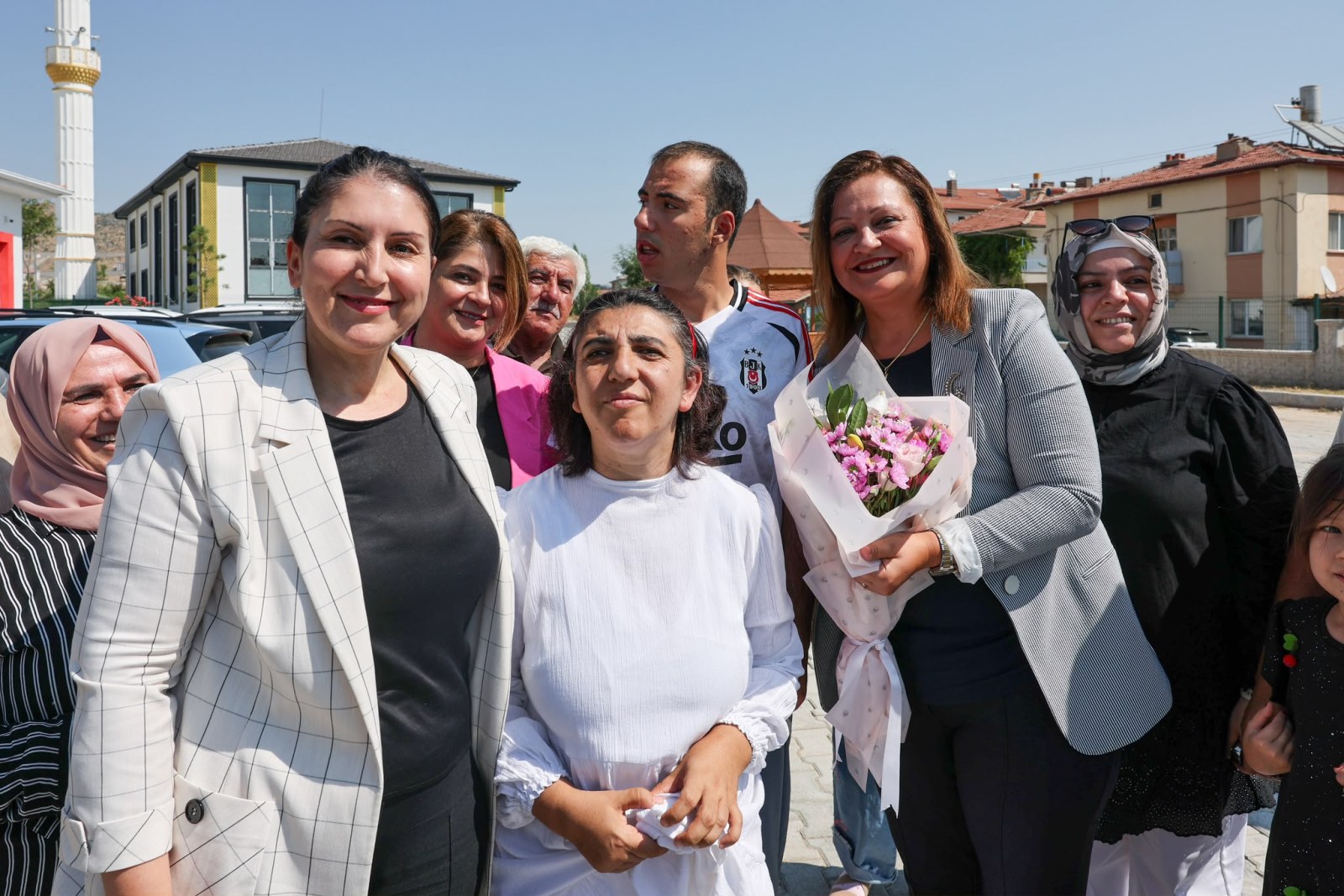 KÖKSAL, OTİZMLİ BİREYLER VE AİLELERİYLE BULUŞTU
