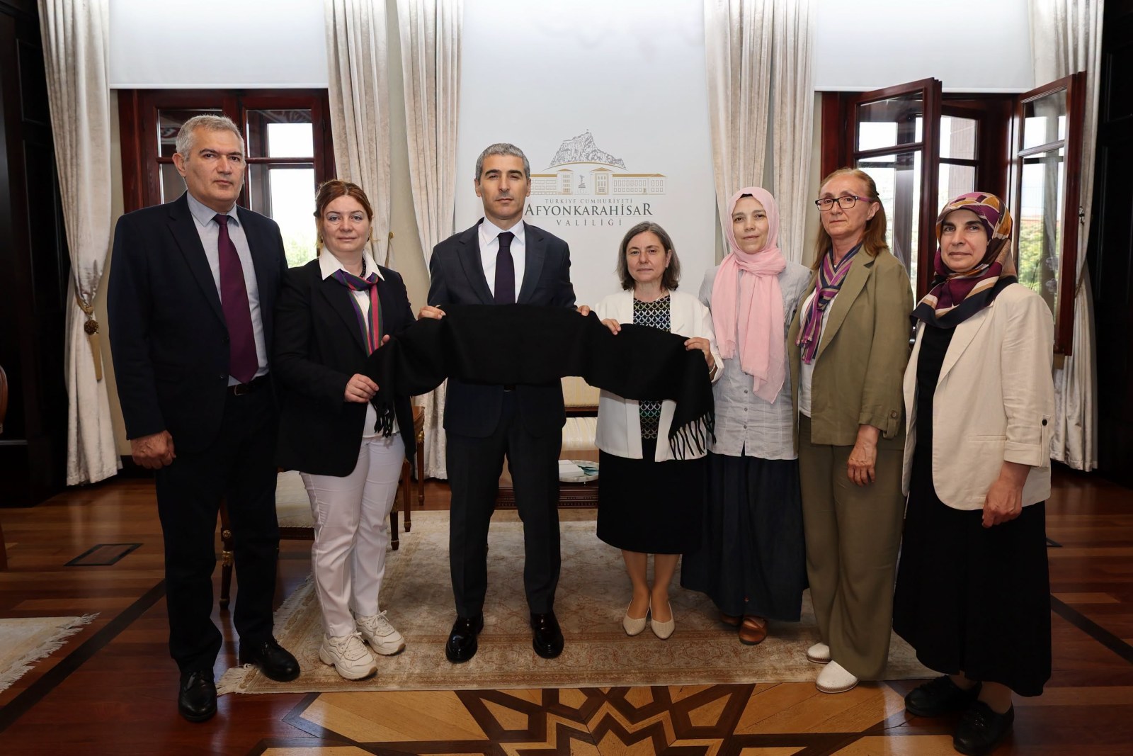 Kadın Kooperatifinden Vali Aktaş'a Ziyaret