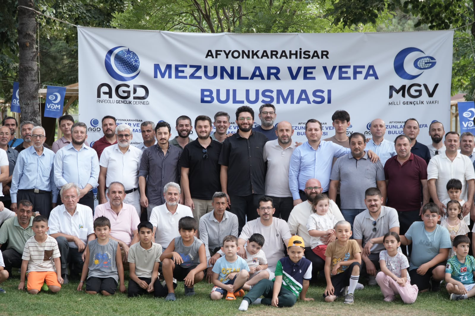 AGD-MGV’DEN MEZUN VE VEFA BULUŞMASI