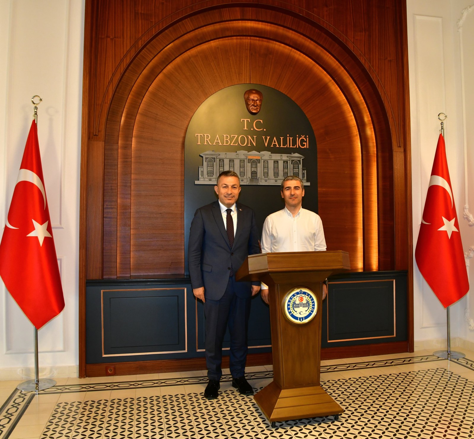 VALİ AKTAŞ’TAN TRABZON VALİSİ’NE ZİYARET