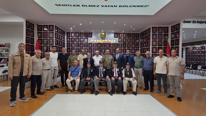 TUĞGENERAL TECİMER, ŞEHİT AİLELERİ VE GAZİLERLE VEDALAŞTI