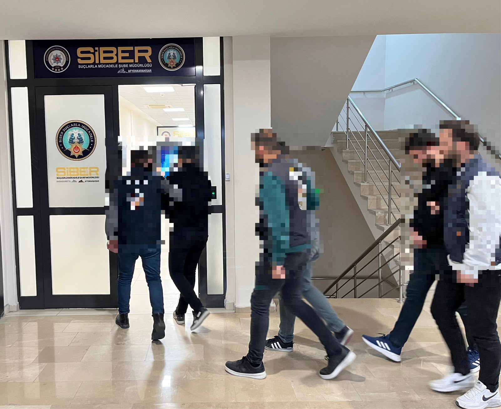 Emniyetten Dolandırıcılık Operasyonu