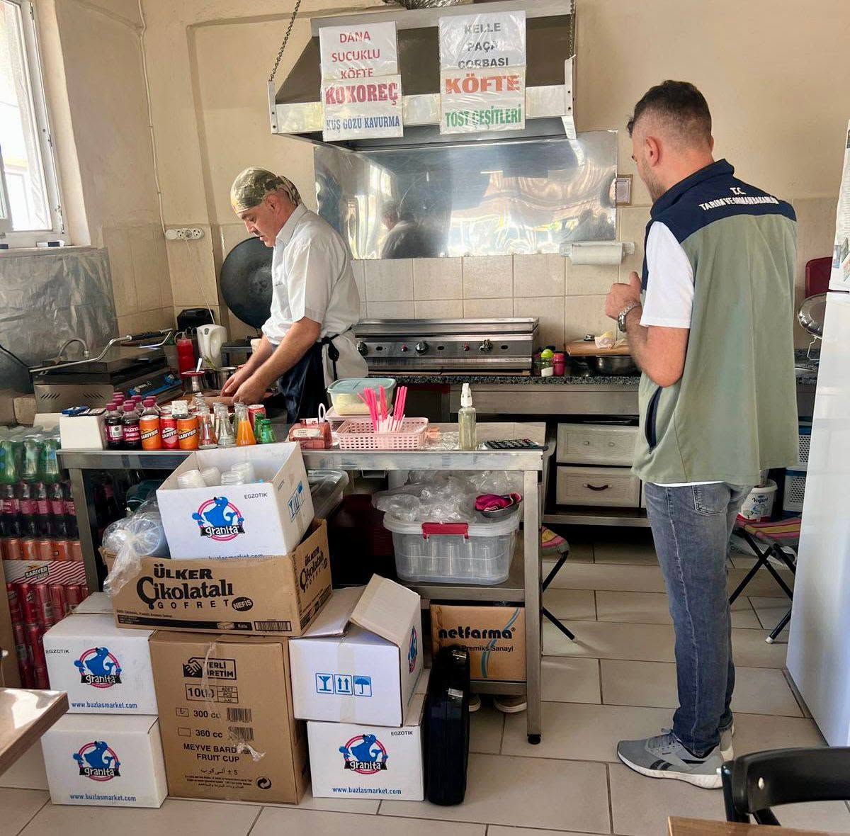 GIDA İŞLETMELERİNE YÖNELİK DENETİMLER DEVAM EDİYOR