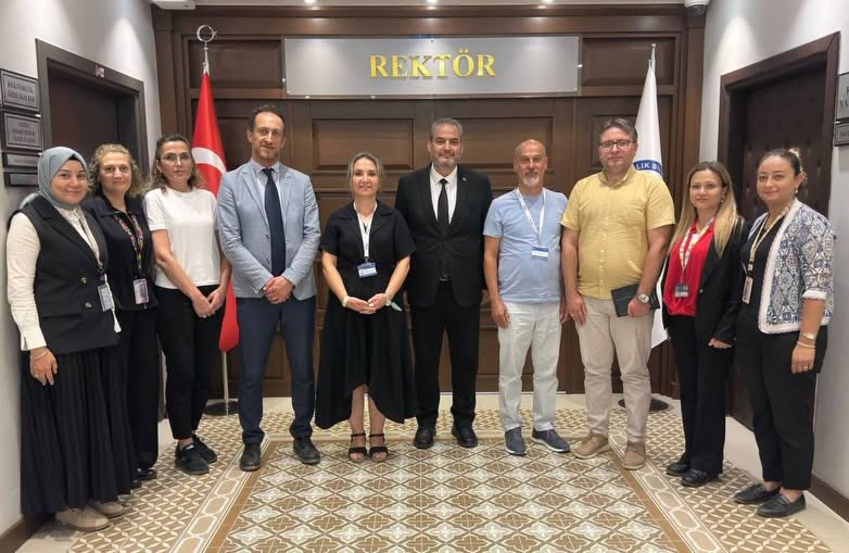 AFSÜ HASTANESİNDE AKREDİTASYON EĞİTİMİ