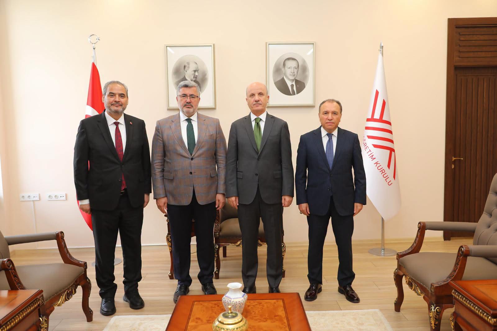 Özkaya ve Rektörlerden Özvar'a Ziyaret