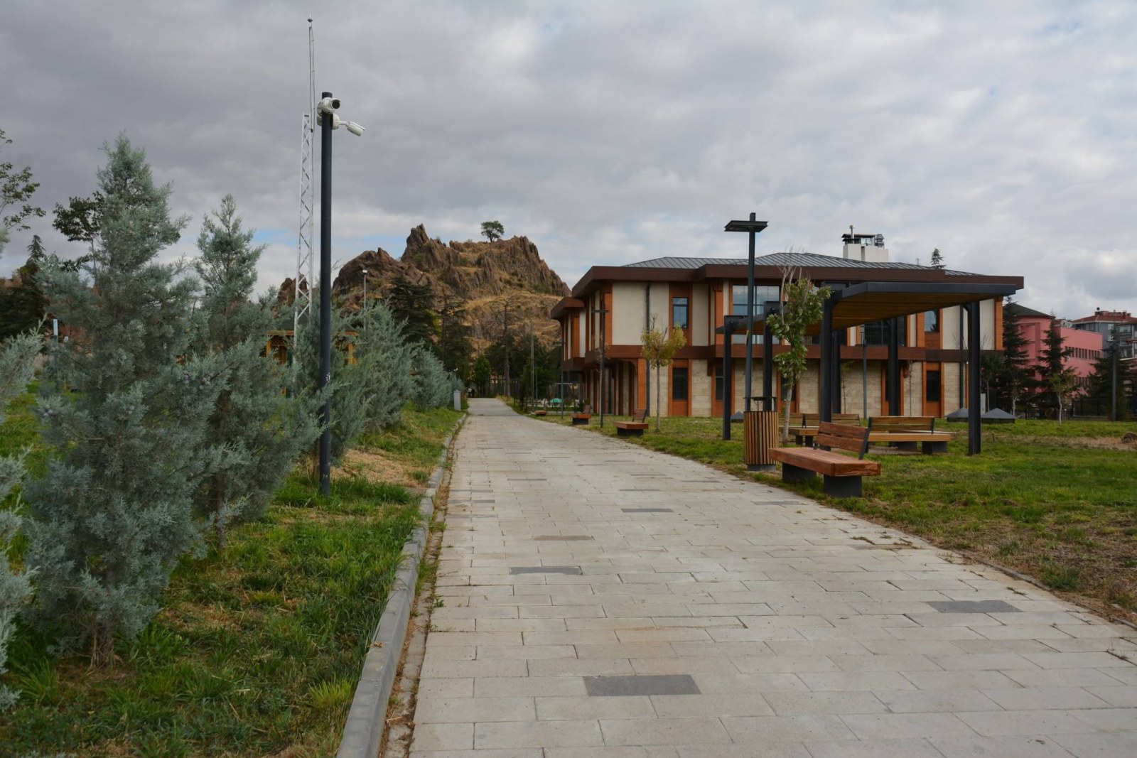 Millet Bahçesi’ndeki SHM Açılışı İçin Gün Sayılıyor