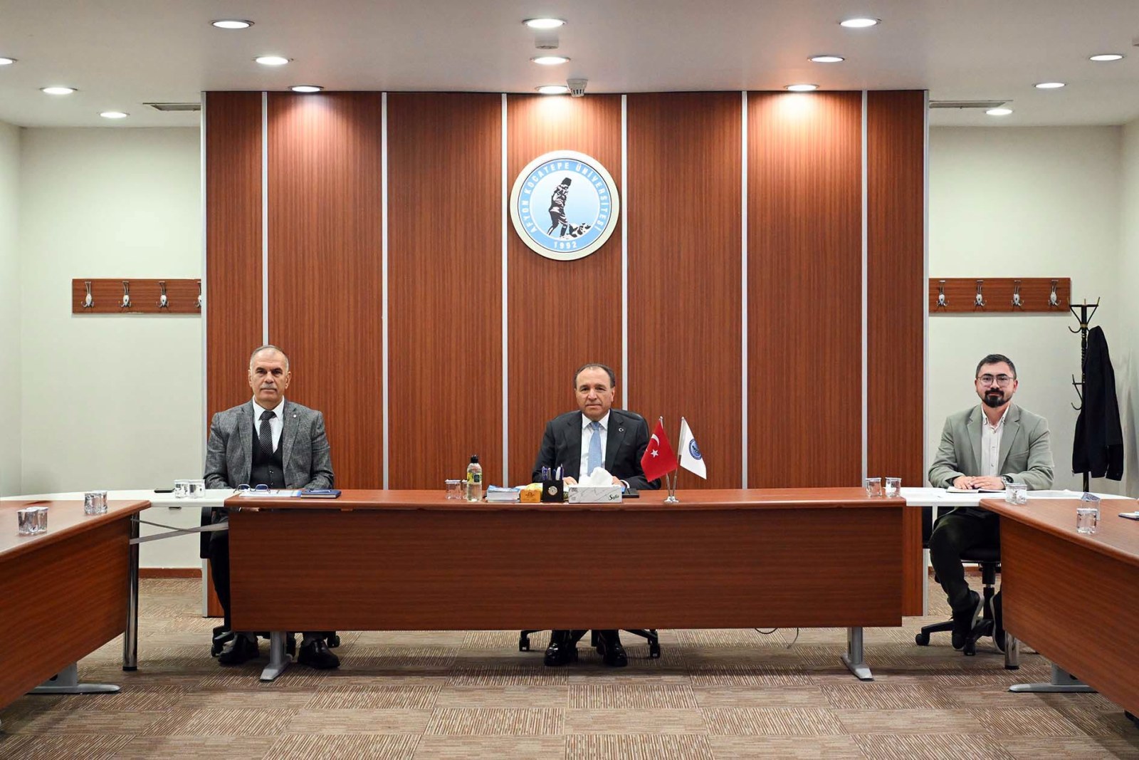 16 Dergi Yayın Hayatını Sürdürüyor