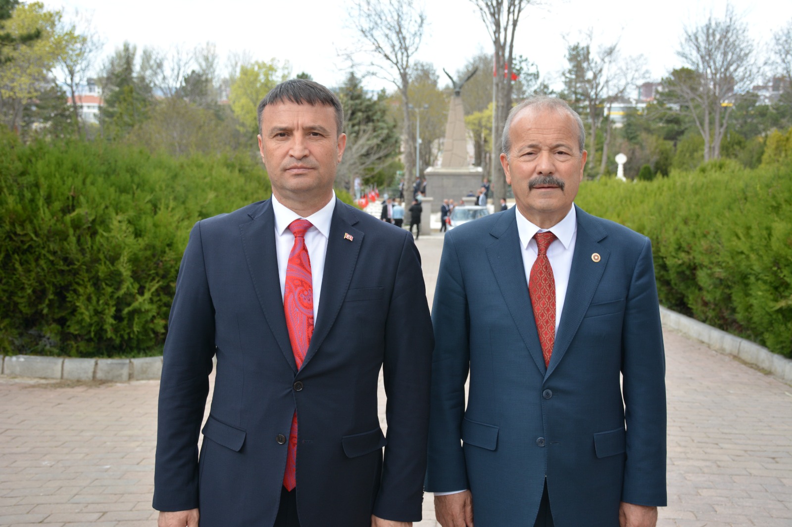 KAHVECİ, “TAYTAK, AFYONKARAHİSAR’IMIZIN GURURU”
