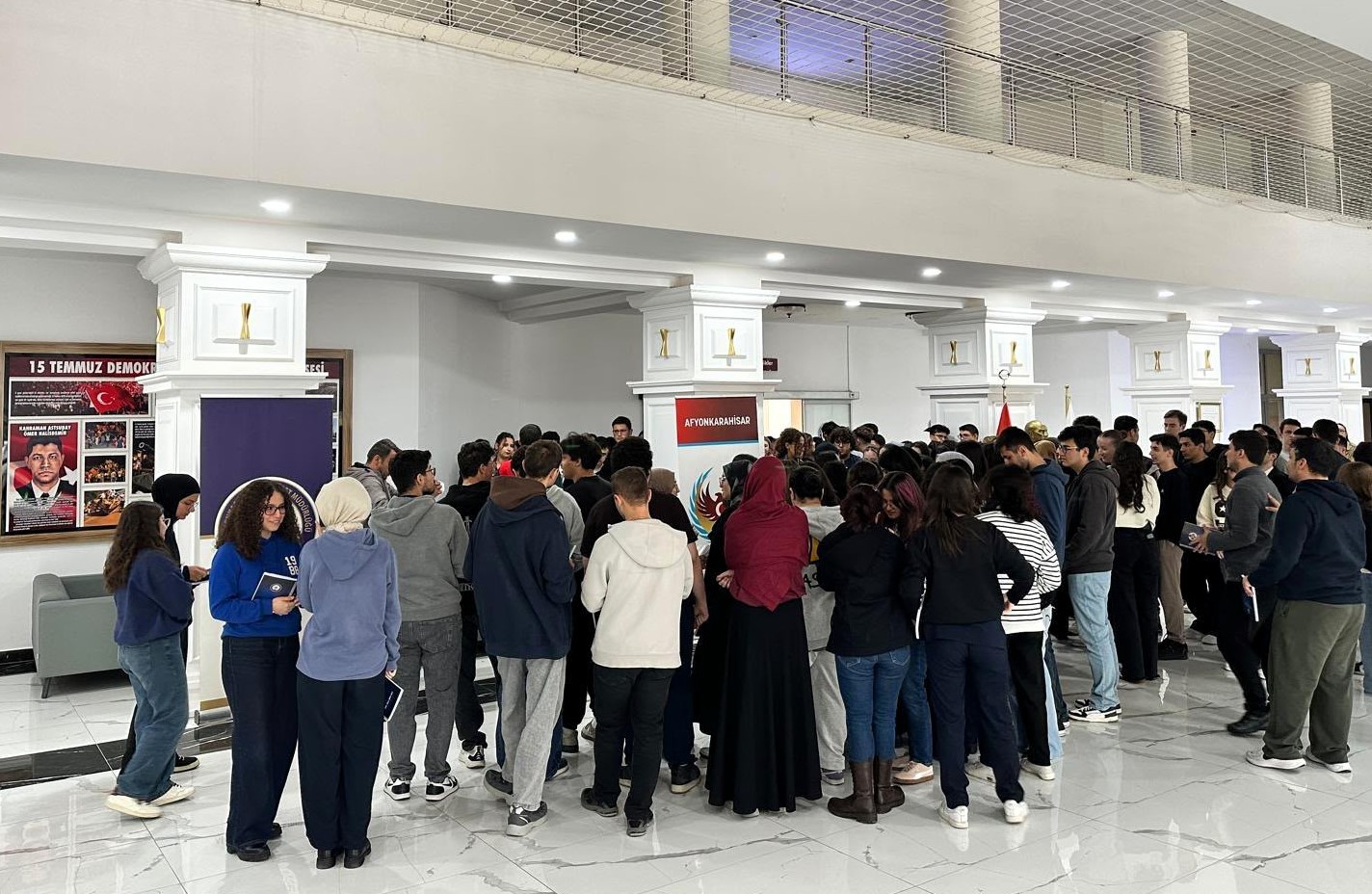 El Ele Güvenli Geleceğe
