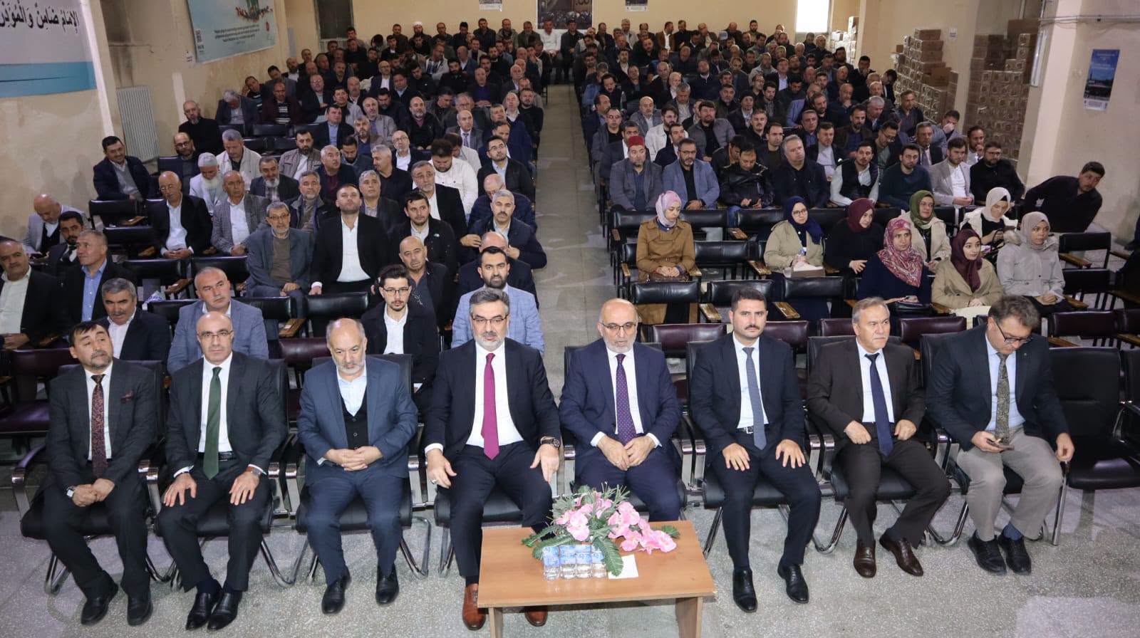 ​Camii-Mescit Sosyal Hayatın ve Eğitimin Merkezidir