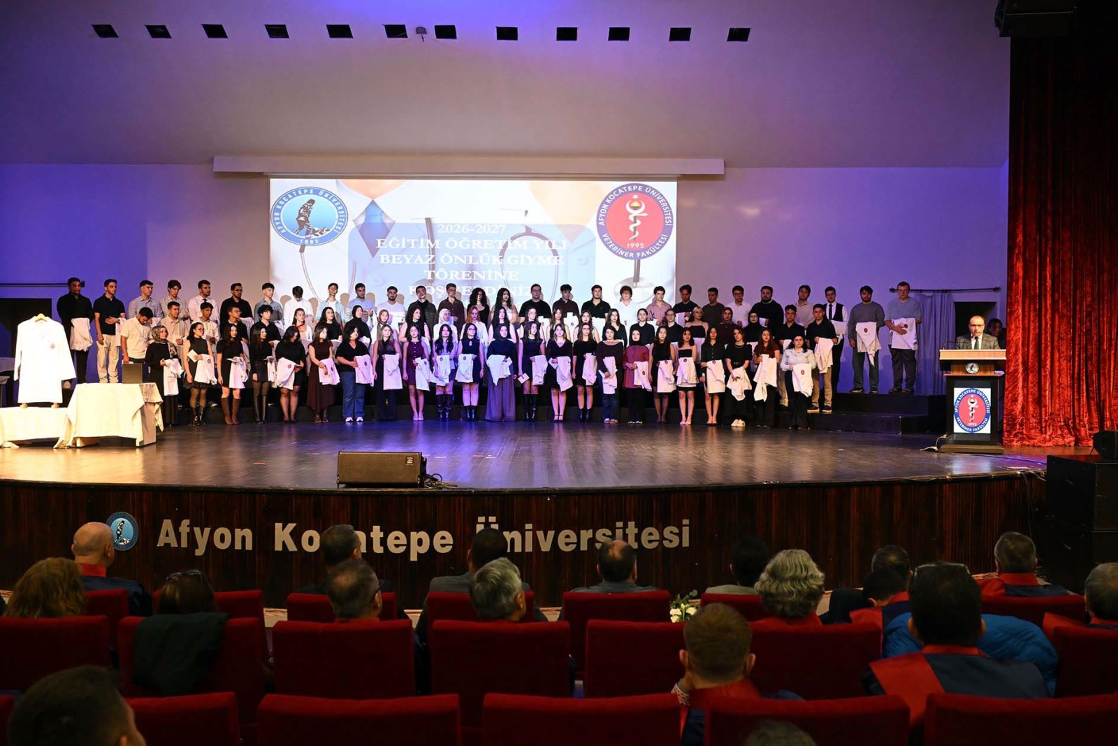 Veteriner Hekim Adayları Beyaz Önlük Giydi