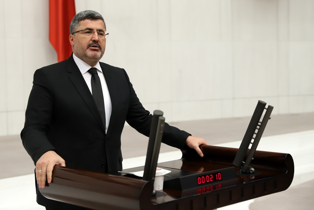 ÖZKAYA MUHTARLAR GÜNÜNÜ KUTLADI