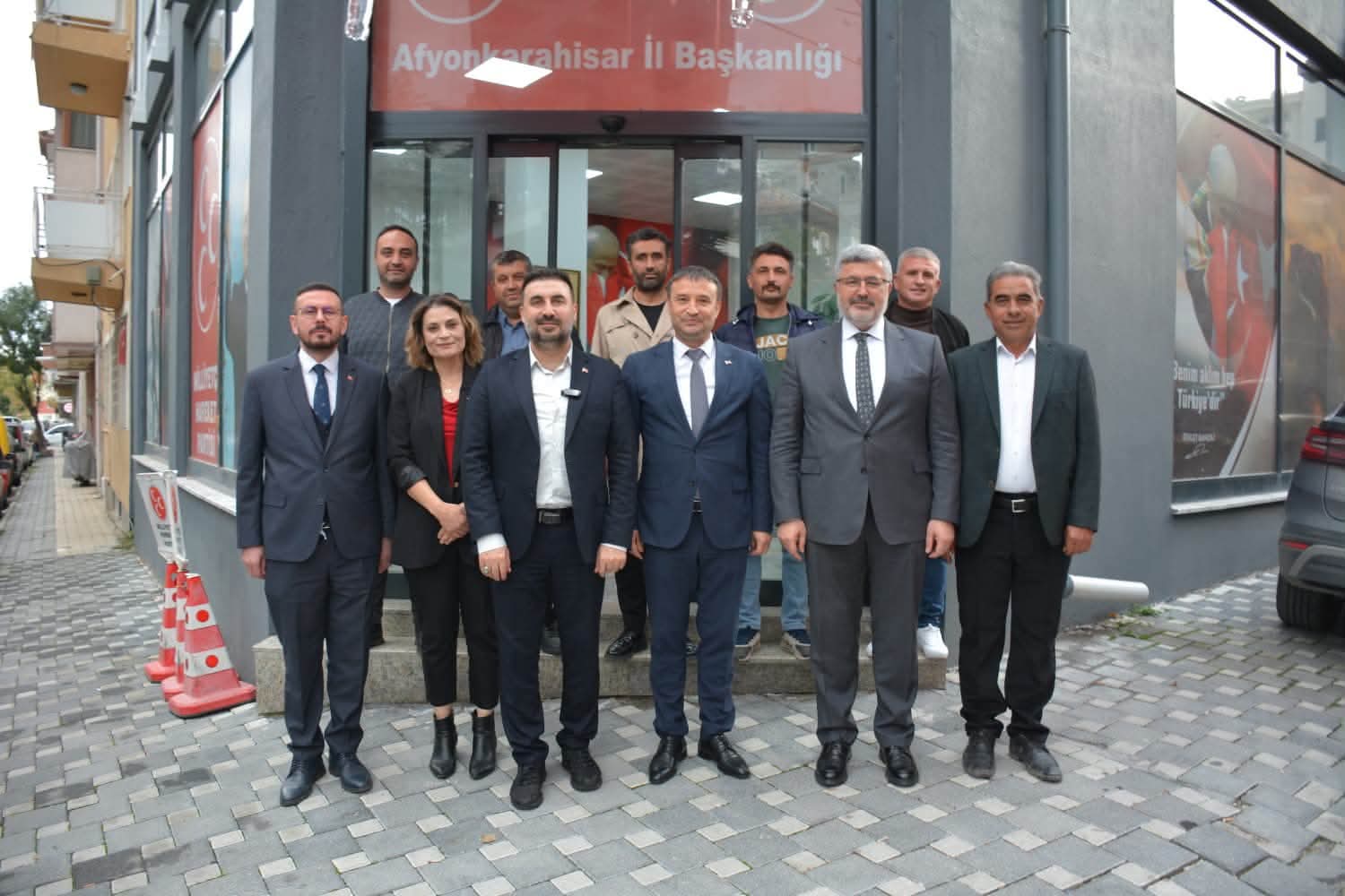 Ak Partililerden MHP'ye Ziyaret